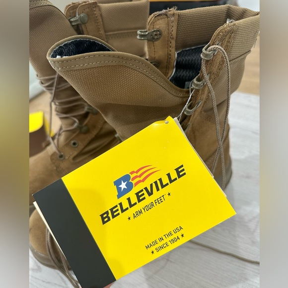 NEW Belleville Combat Military Boots Size 8.5 Men’s - Picture 2 of 6